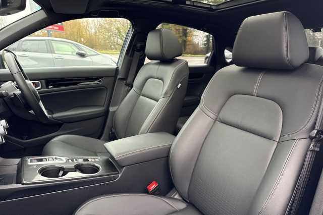 Honda Civic Hybrid 2.0 eHEV Advance eCVT 