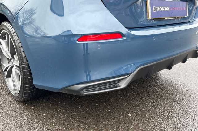 Honda Civic Hybrid 2.0 eHEV Advance eCVT 