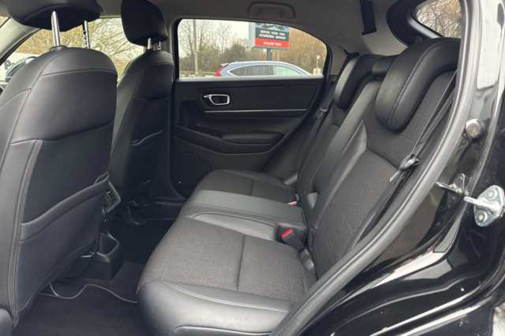 Honda HR-V Hybrid 1.5 eHEV Advance eCVT 