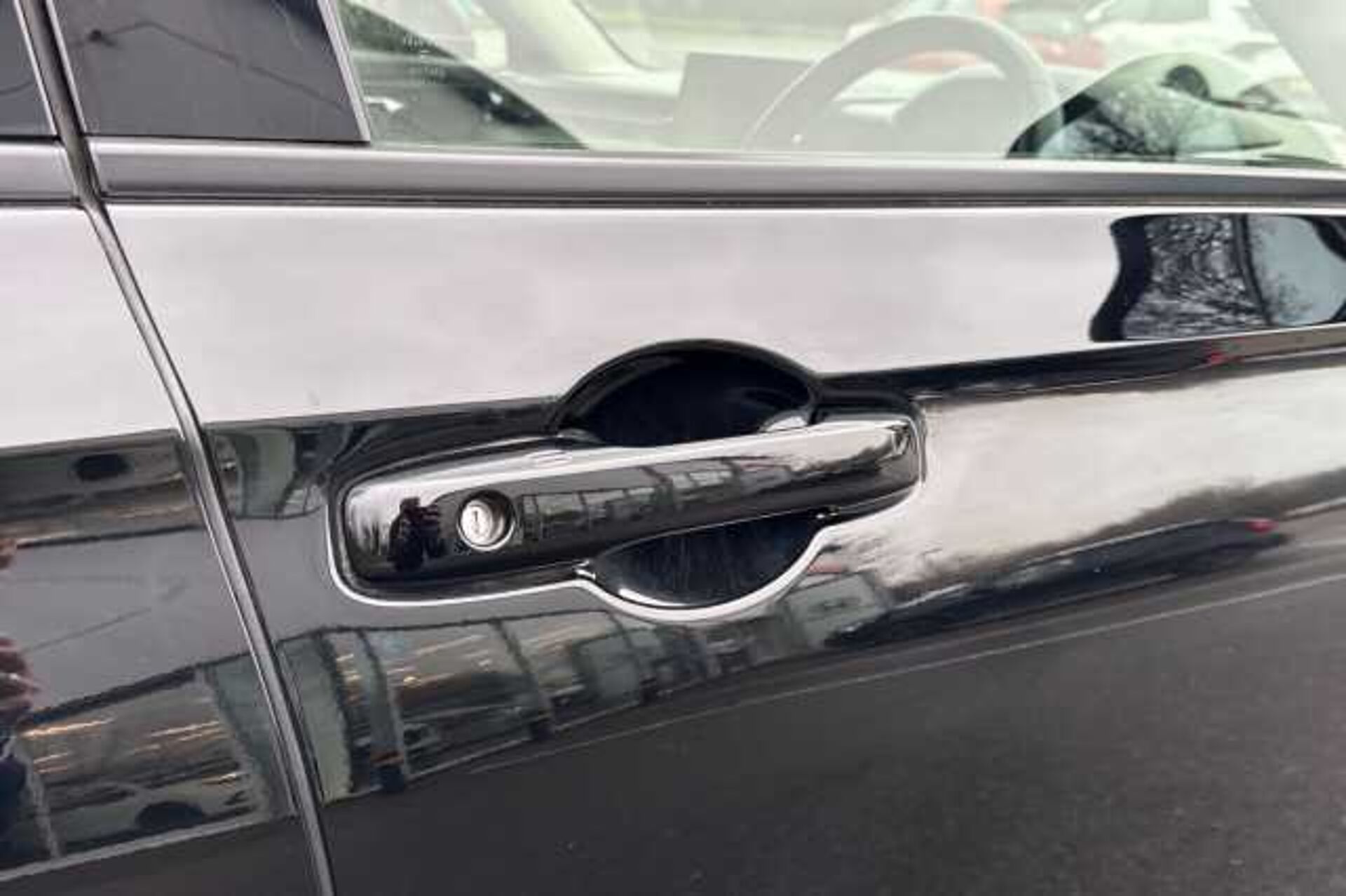 Honda HR-V Hybrid 1.5 eHEV Advance eCVT 