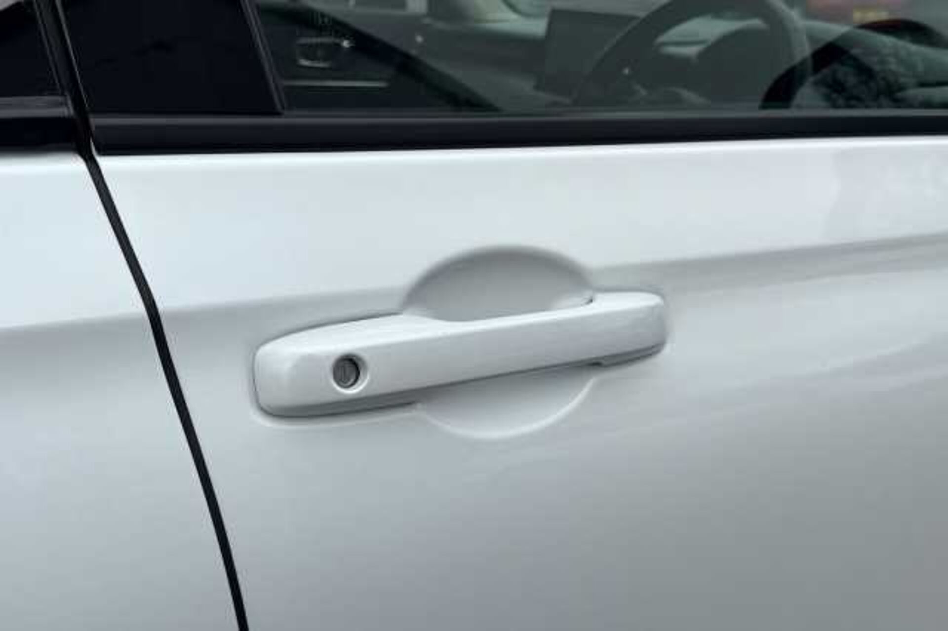 Honda HR-V Hybrid 1.5 eHEV Advance eCVT 