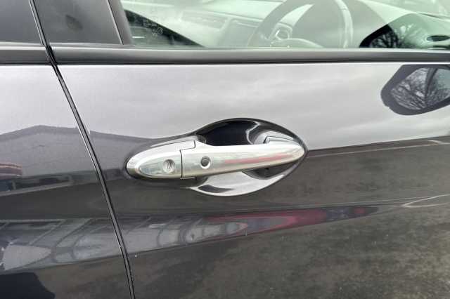 Honda HR-V 1.5 i-VTEC EX Manual 