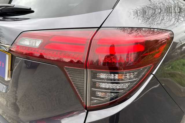 Honda HR-V 1.5 i-VTEC EX Manual 