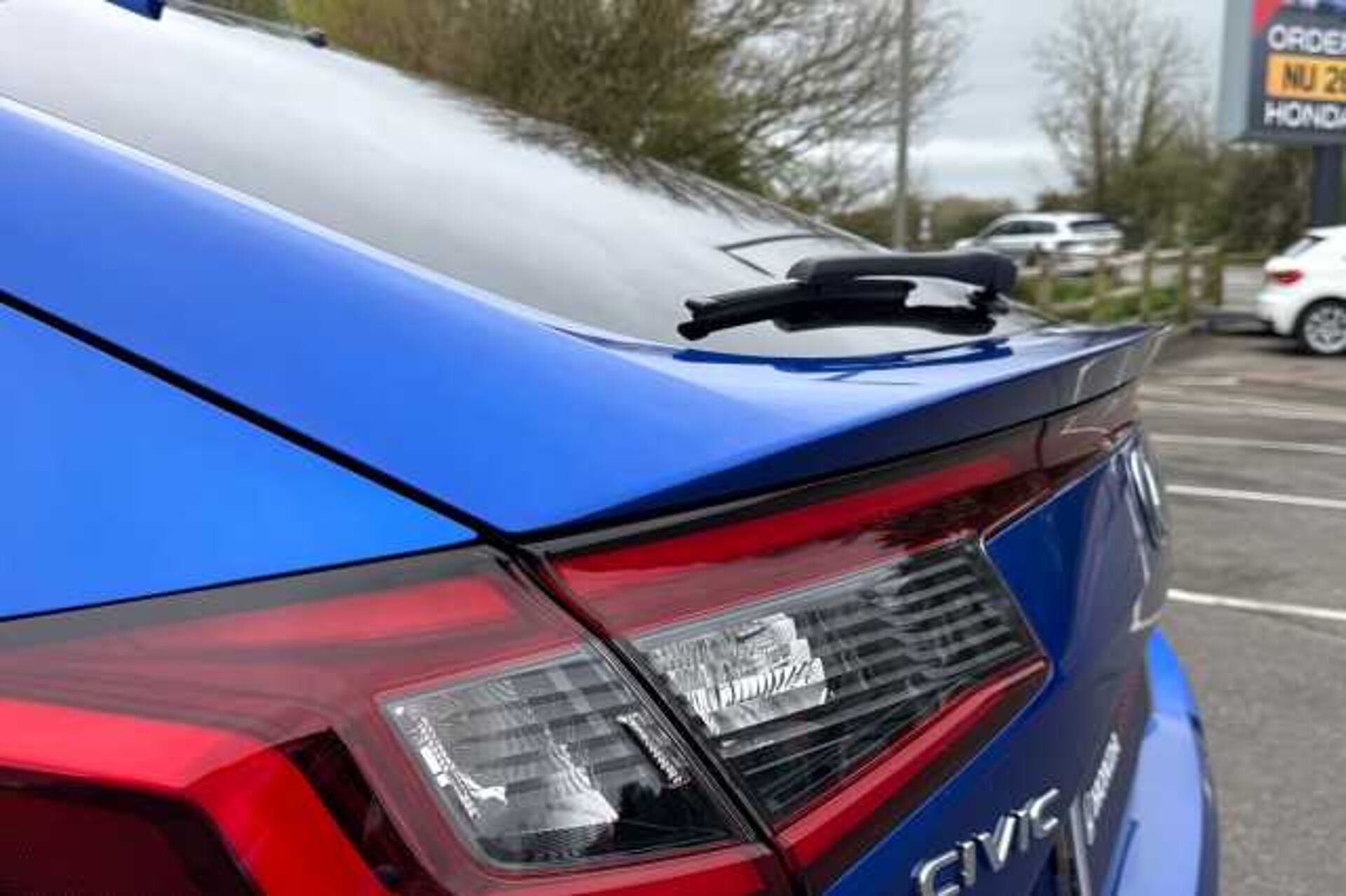 Honda Civic Hybrid 2.0 eHEV Advance 5dr CVT 