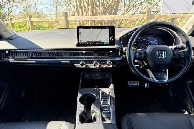 Honda Civic Hybrid 2.0 eHEV Advance eCVT 