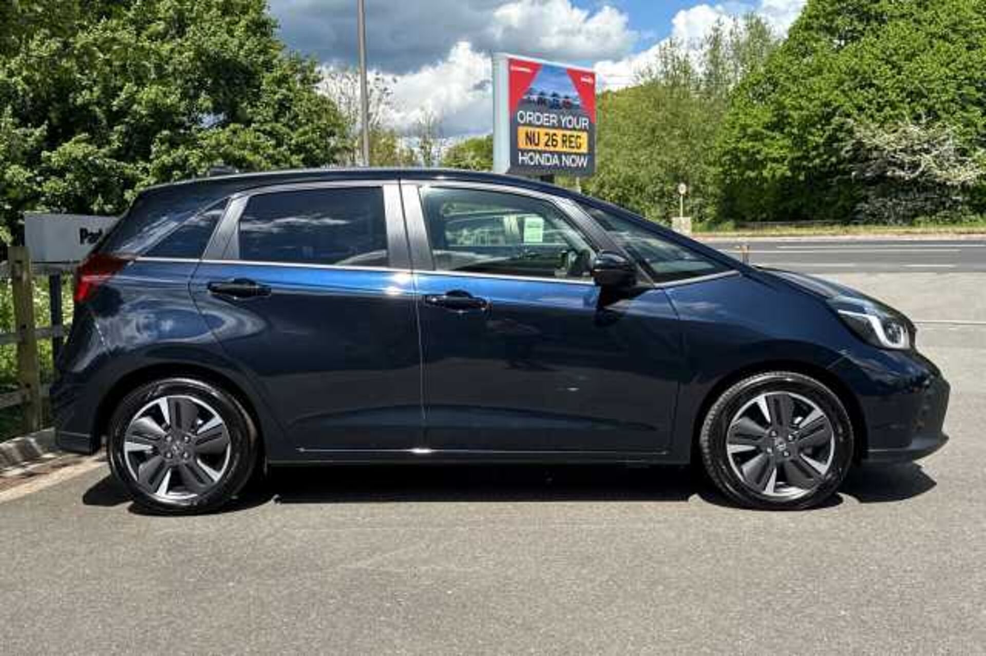 Honda Jazz Hybrid 1.5 i-MMD Advance eCVT 