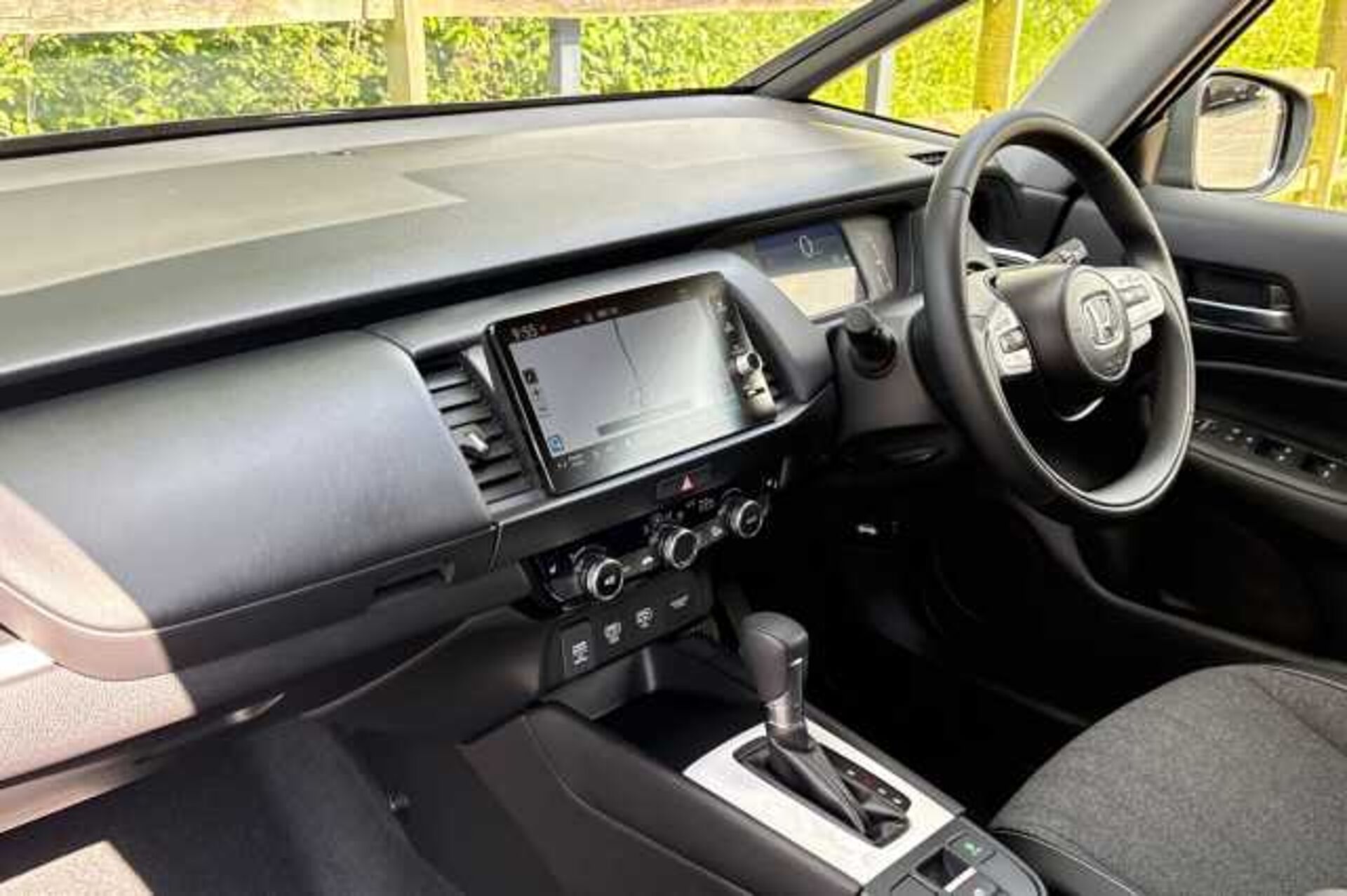 Honda Jazz Hybrid 1.5 i-MMD Advance eCVT 