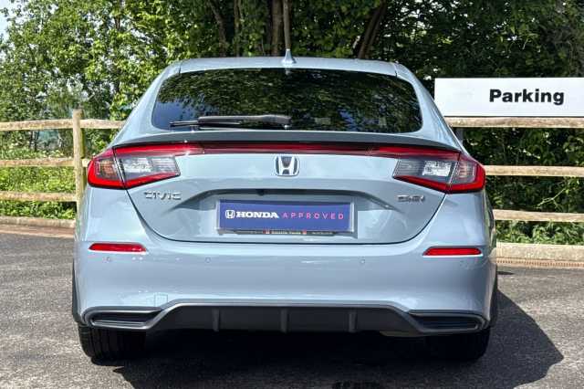 Honda Civic Hybrid 2.0 eHEV Advance eCVT 