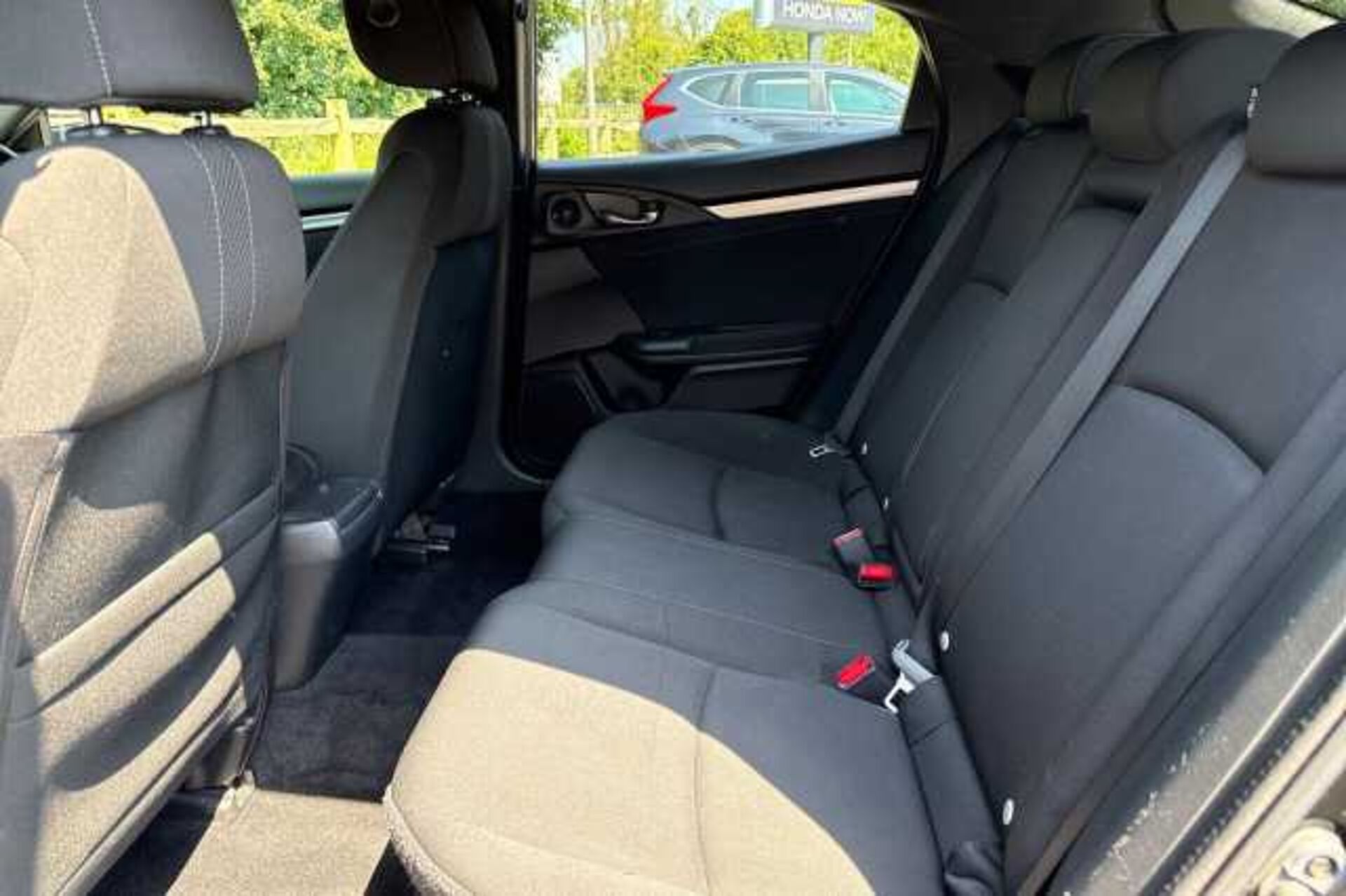 Honda Civic 1.5 VTEC Turbo Sport Manual 