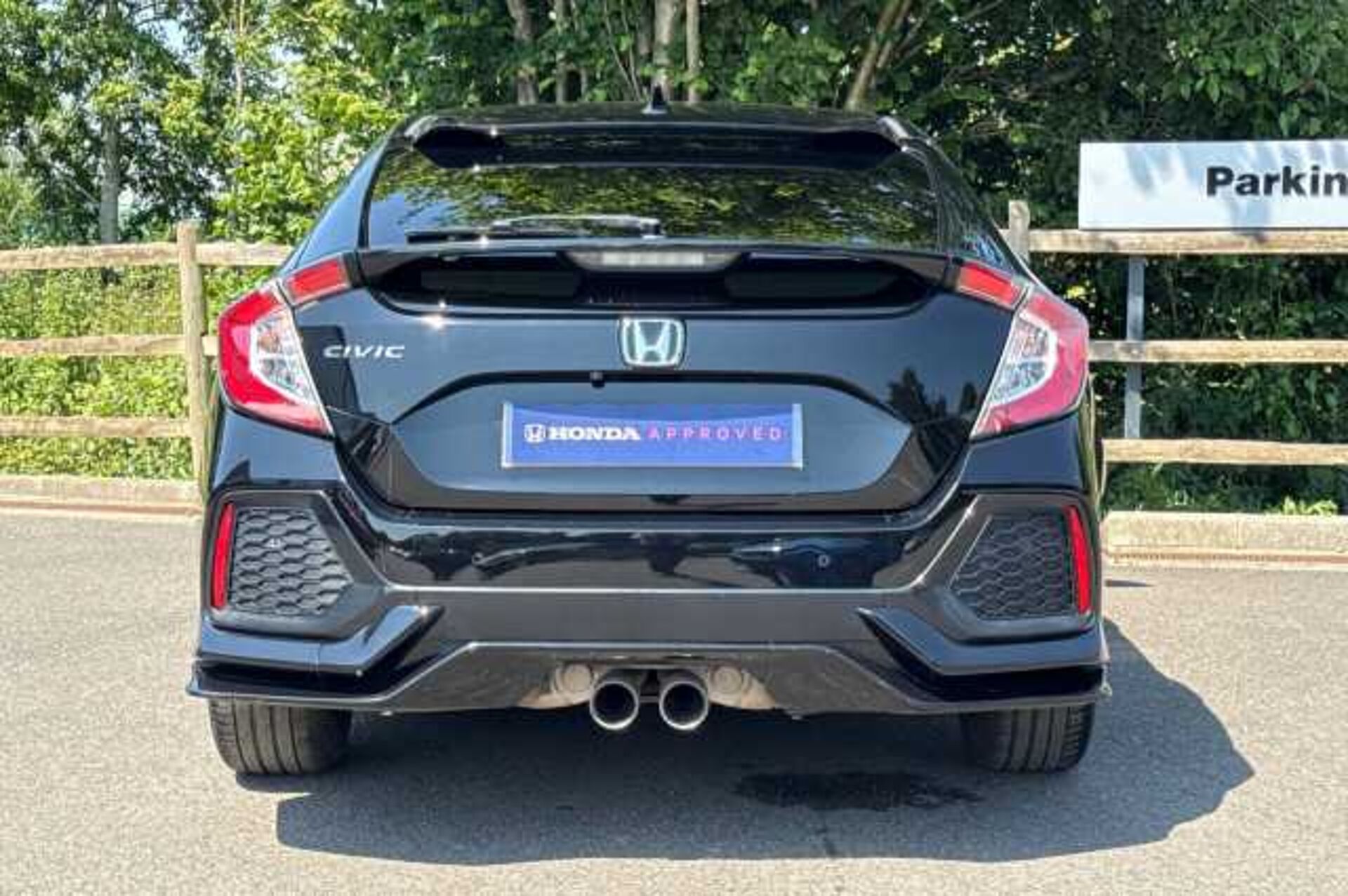 Honda Civic 1.5 VTEC Turbo Sport Manual 