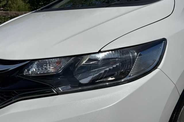Honda Jazz 1.3 i-VTEC SE Navi CVT 