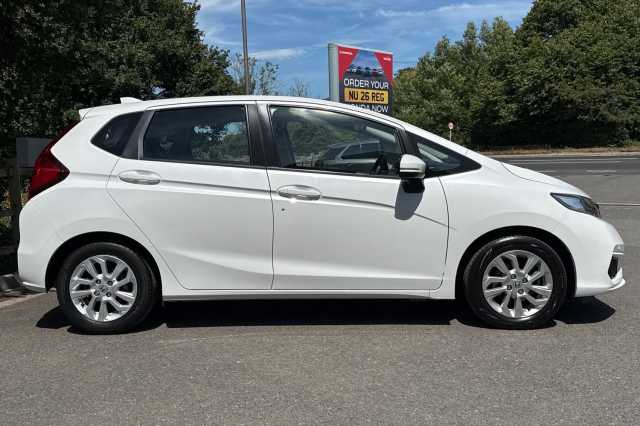 Honda Jazz 1.3 i-VTEC SE Navi CVT 
