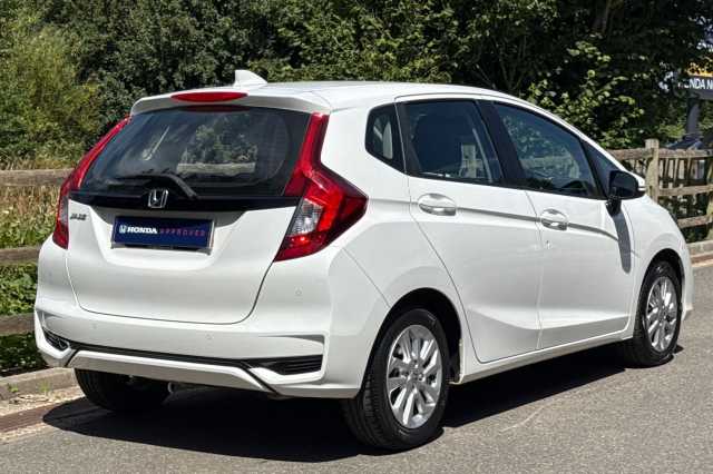 Honda Jazz 1.3 i-VTEC SE Navi CVT 