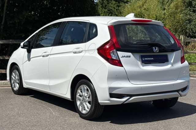 Honda Jazz 1.3 i-VTEC SE Navi CVT 