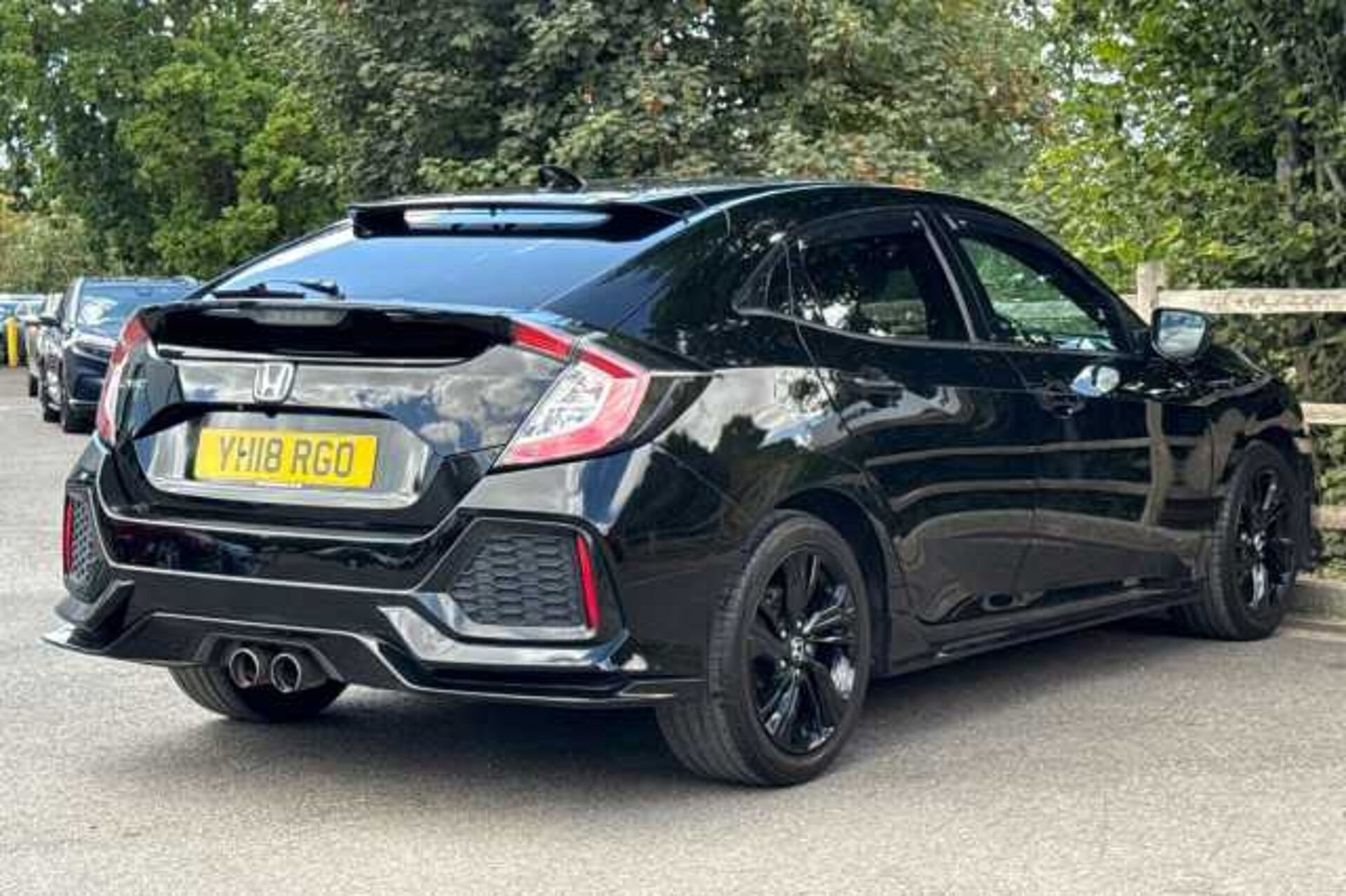 Honda Civic 1.5 VTEC Turbo Sport Manual 