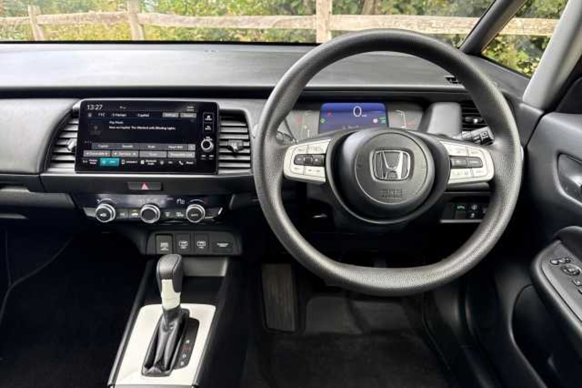 Honda Jazz Hybrid 1.5 i-MMD SR eCVT 