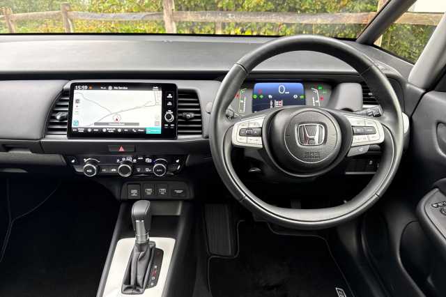Honda Jazz Hybrid 1.5 i-MMD Advance eCVT 