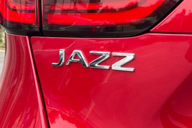 Honda Jazz Hybrid 1.5 i-MMD Advance eCVT 