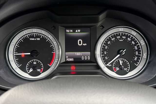 SKODA Octavia 2.0 TDI CR SE L 5dr Manual 