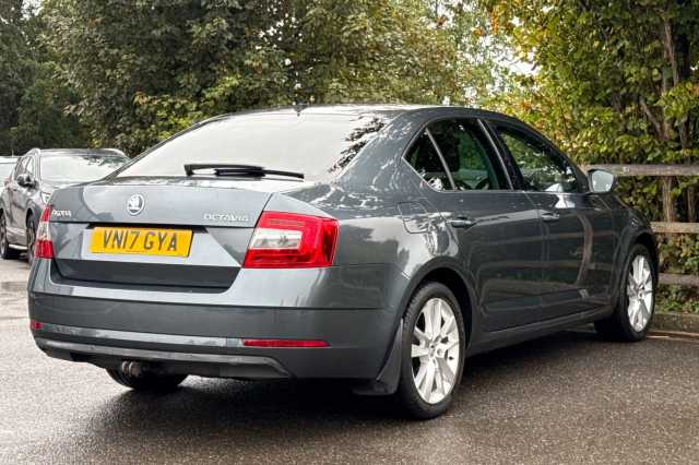 SKODA Octavia 2.0 TDI CR SE L 5dr Manual 
