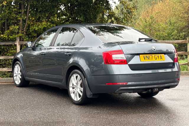 SKODA Octavia 2.0 TDI CR SE L 5dr Manual 