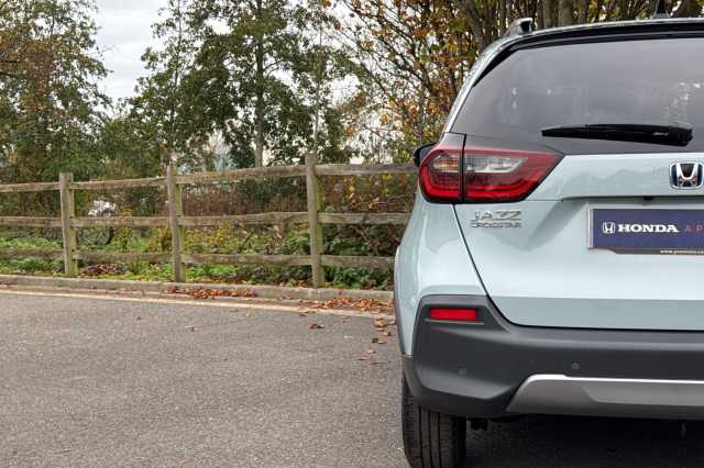 Honda Jazz Hybrid 1.5 i-MMD Crosstar Advance eCVT 