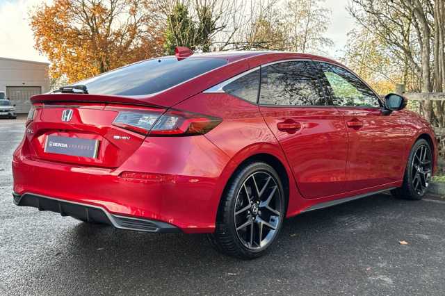 Honda Civic Hybrid 2.0 eHEV Advance eCVT 