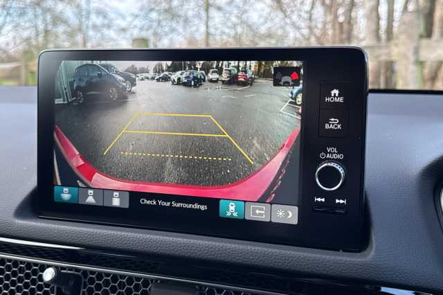 Honda Civic Hybrid 2.0 eHEV Advance eCVT 