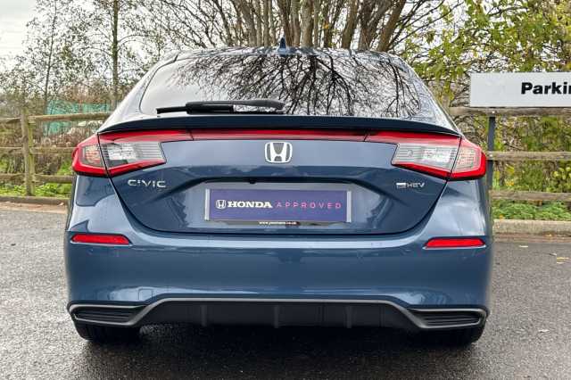 Honda Civic Hybrid 2.0 eHEV Advance eCVT 