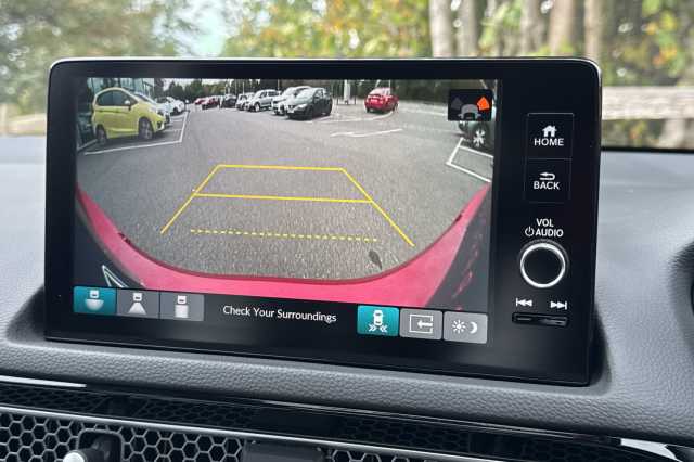 Honda Civic Hybrid 2.0 eHEV Advance eCVT 