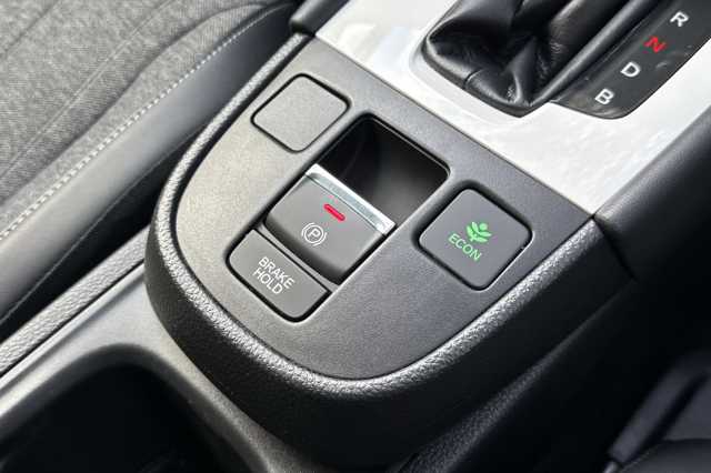 Honda Jazz Hybrid 1.5 i-MMD SR eCVT 