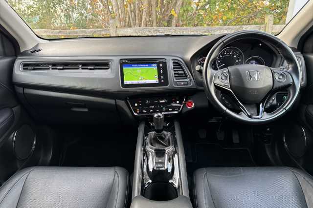 Honda HR-V 1.5 i-VTEC EX Manual 