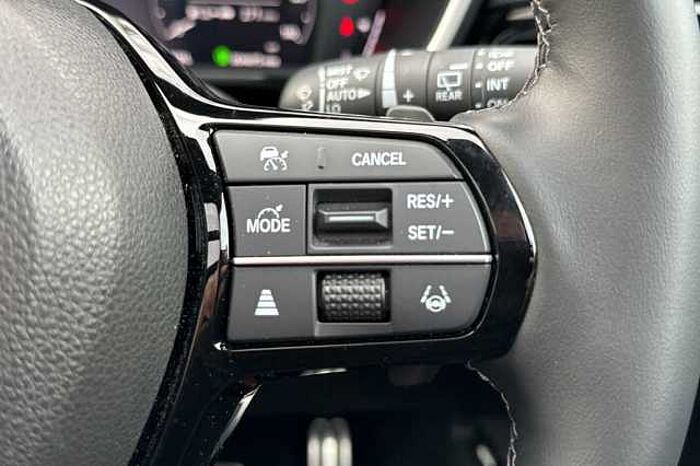 Honda CR-V Hybrid 2.0 i-MMD Advance Tech e:PHEV eCVT 