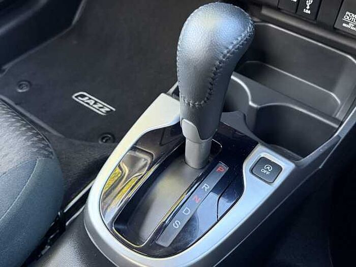 Honda Jazz 1.3 i-VTEC EX Navi CVT 