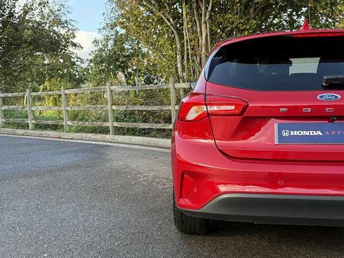 Ford Focus 1.0 EcoBoost Hybrid mHEV 155 Titanium X Ed Manual 