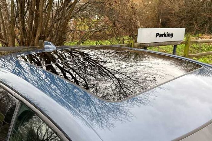 Honda Civic Hybrid 2.0 eHEV Advance eCVT 