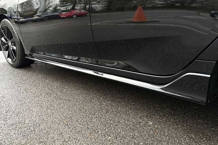 Honda Civic 1.5 VTEC Turbo Sport Manual 