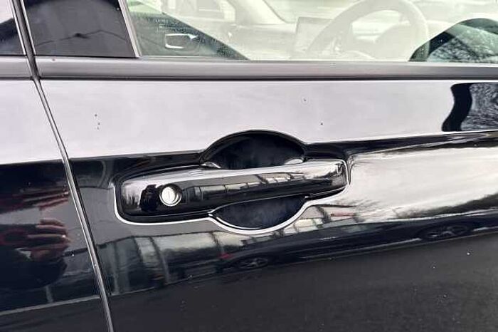 Honda HR-V Hybrid 1.5 eHEV Advance eCVT 