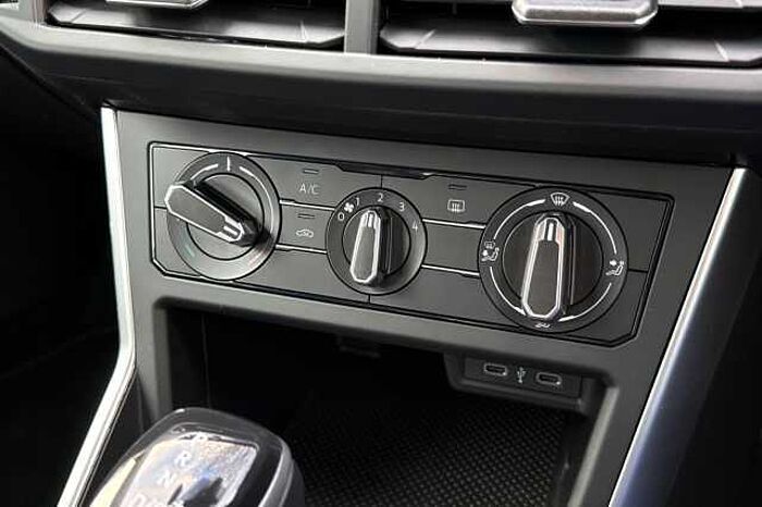 Volkswagen Polo 1.0 TSI Life 5dr DSG 