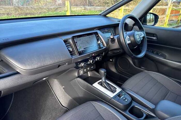 Honda Jazz Hybrid 1.5 i-MMD Crosstar Advance eCVT 