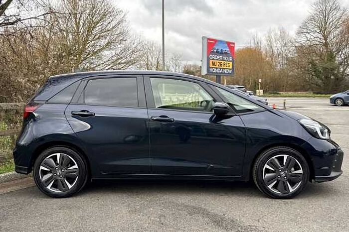 Honda Jazz Hybrid 1.5 i-MMD Advance eCVT 