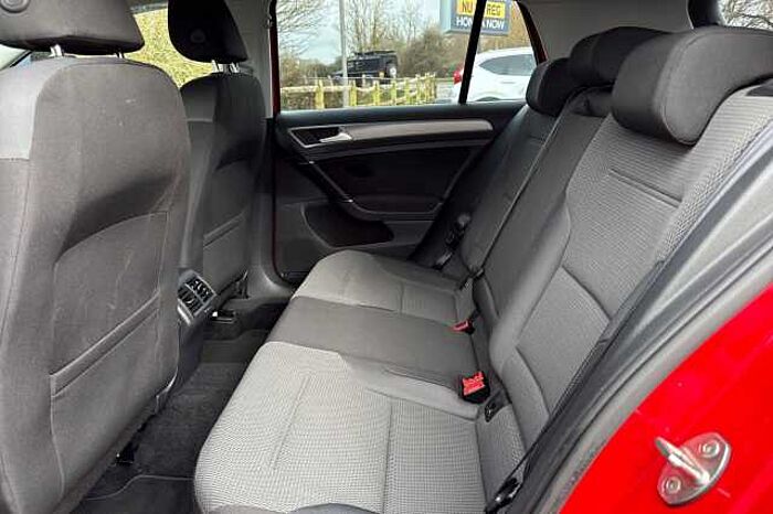 Volkswagen Golf 1.4 TSi SE DSG 5dr 