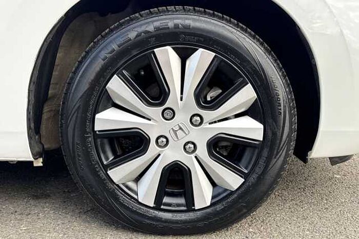 Honda Jazz Hybrid 1.5 i-MMD SR eCVT 