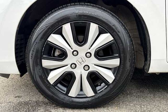 Honda Jazz Hybrid 1.5 i-MMD SR eCVT 