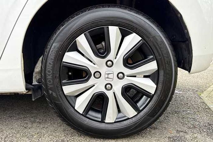 Honda Jazz Hybrid 1.5 i-MMD SR eCVT 