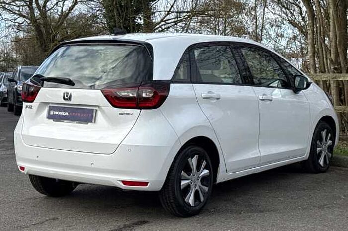 Honda Jazz Hybrid 1.5 i-MMD SR eCVT 