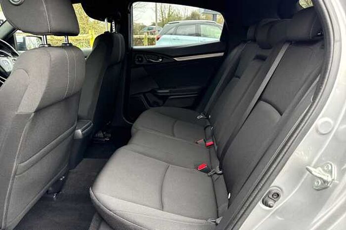 Honda Civic 1.5 VTEC Turbo Sport CVT 