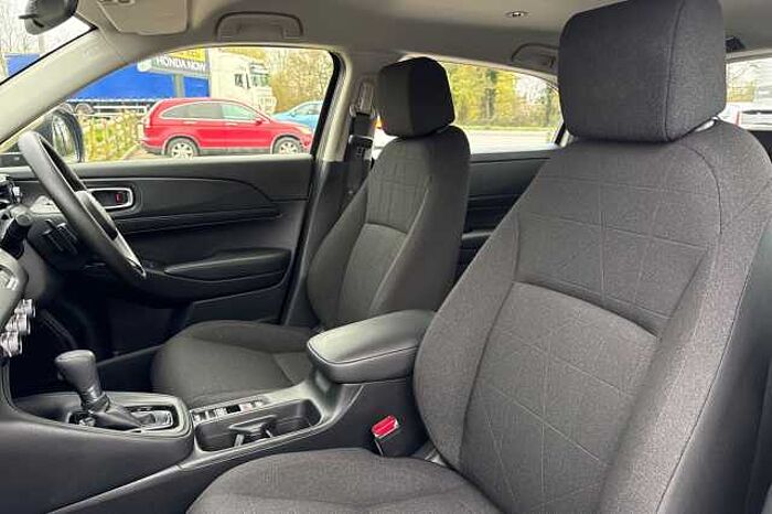 Honda HR-V Hybrid 1.5 eHEV Elegance eCVT 