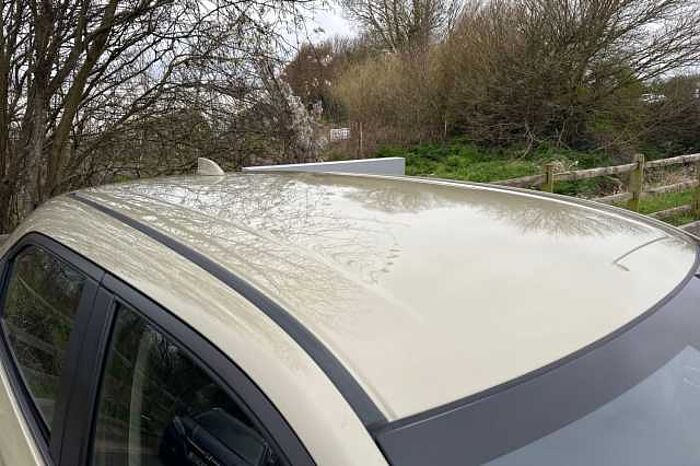 Honda HR-V Hybrid 1.5 eHEV Elegance eCVT 