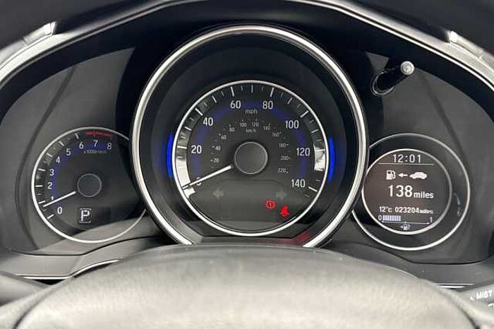 Honda Jazz 1.3 i-VTEC SE Navi CVT 